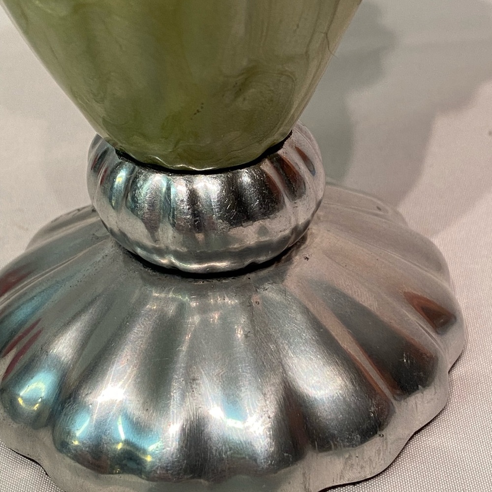 SIGNED Julia Knight  PEONY-KIWI 7" Vase Light Green & Sand Cast Aluminum HTF - Picture 8 of 9